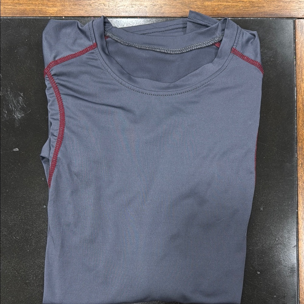Men's Gray and Red Shirt